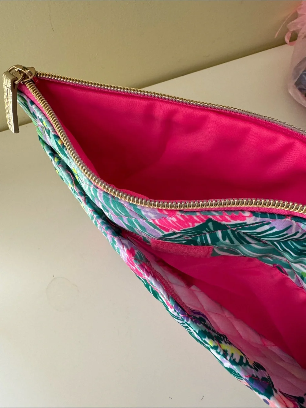 Brand New Lilly Pulitzer Quilted Pouch in Banana Split